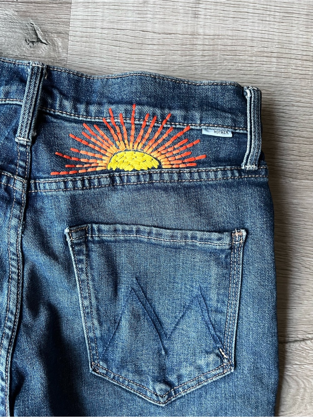 Mother Denim The Tomcat Ankle Straight Leg Jeans - Picture 9 of 11